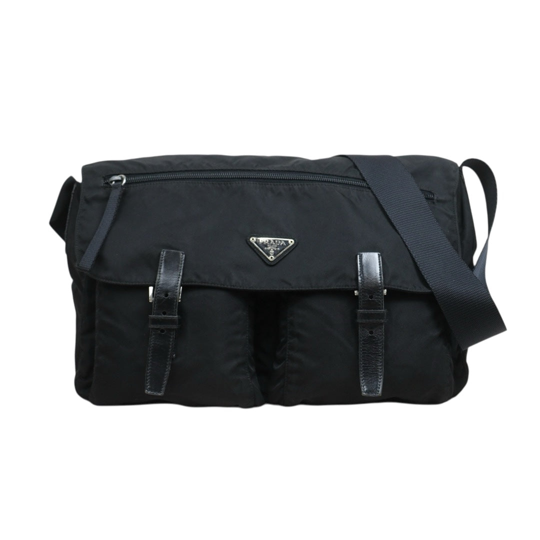 Include Entrupy Certificate of Authenticity｜Good ( Rank AB) ｜Prada  Nylon Black Shoulder Bag  Silver Hardware｜26052702