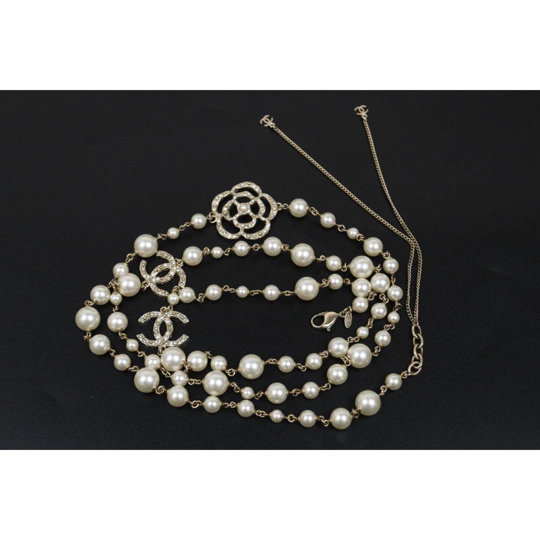 Very Good ( Rank A)｜ CHANEL Coco Mark Camellia Pearl Rhinestone  Necklace｜S25110440