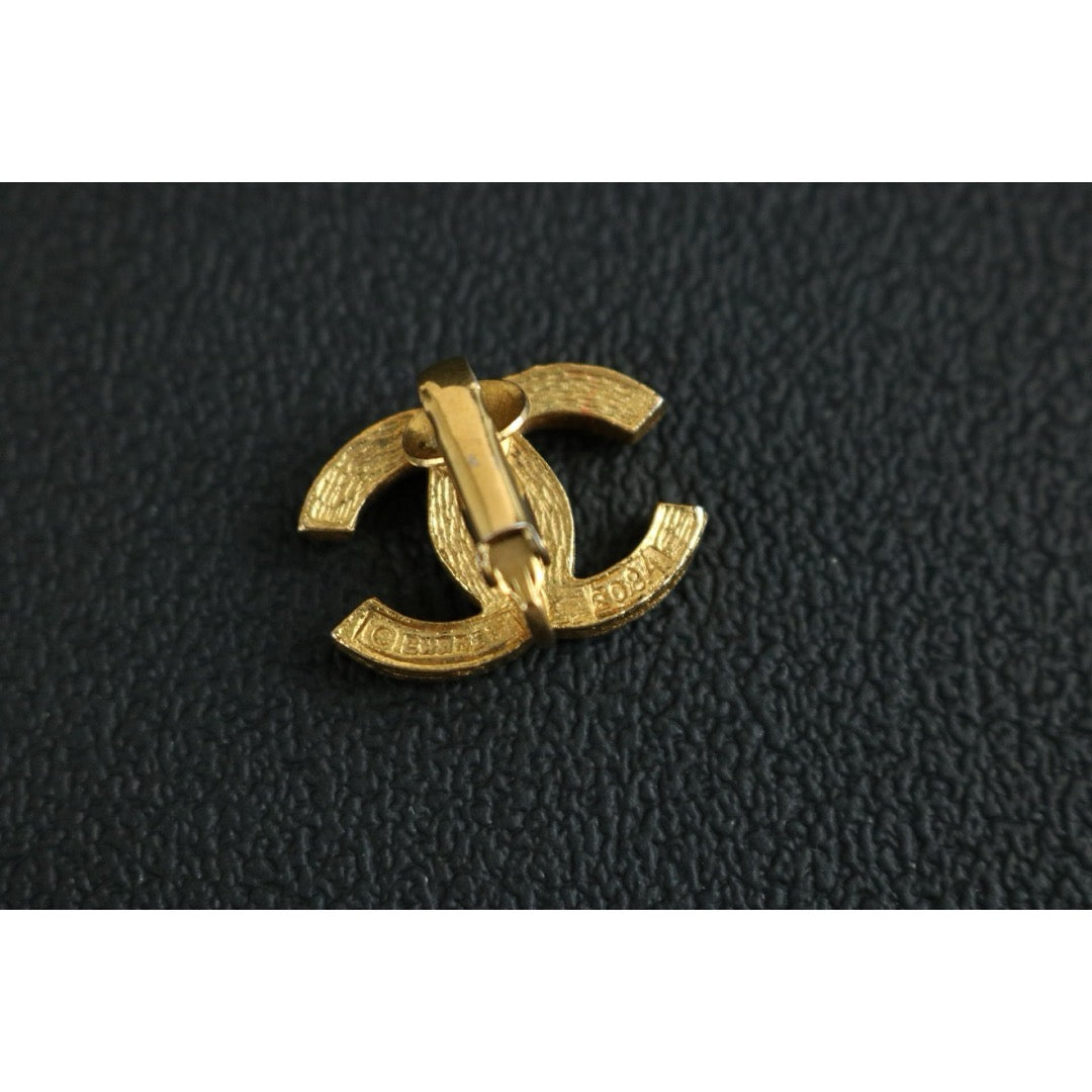 Include Authentic Detective Certificate of Authenticity｜Very Good ( Rank A) ｜ CHANEL  Coco Mark Golden Plated Rhinestone  Earrings ｜26070301