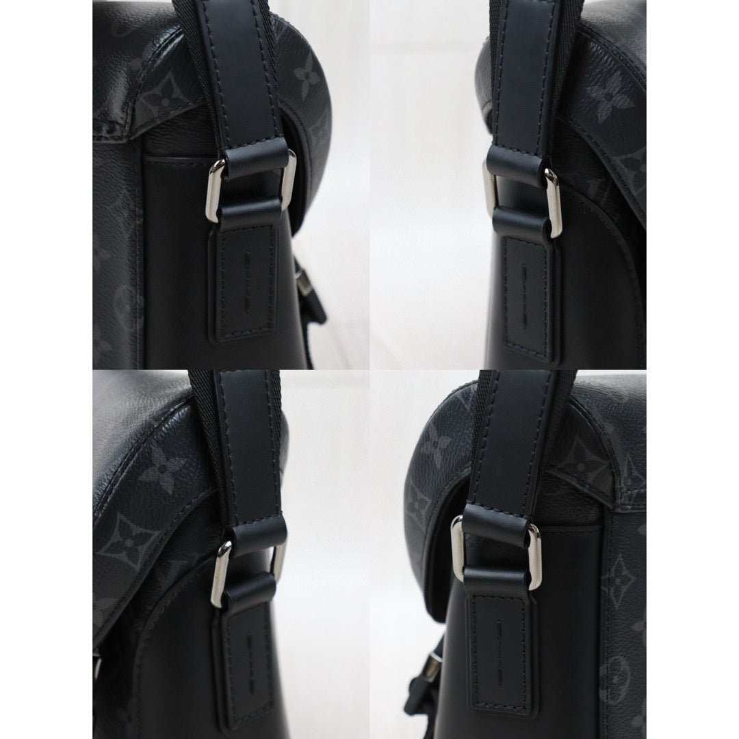 Very Good ( Rank A)｜ LV  Monogram Voyager Shoulder Bag Black｜P25012210