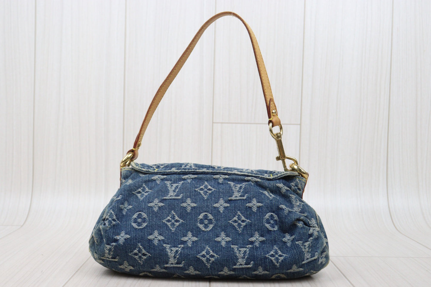 Good ( Rank AB) ｜LV Monogram Denim Mini Pleaty Shoulder Bag Blue｜P25071804