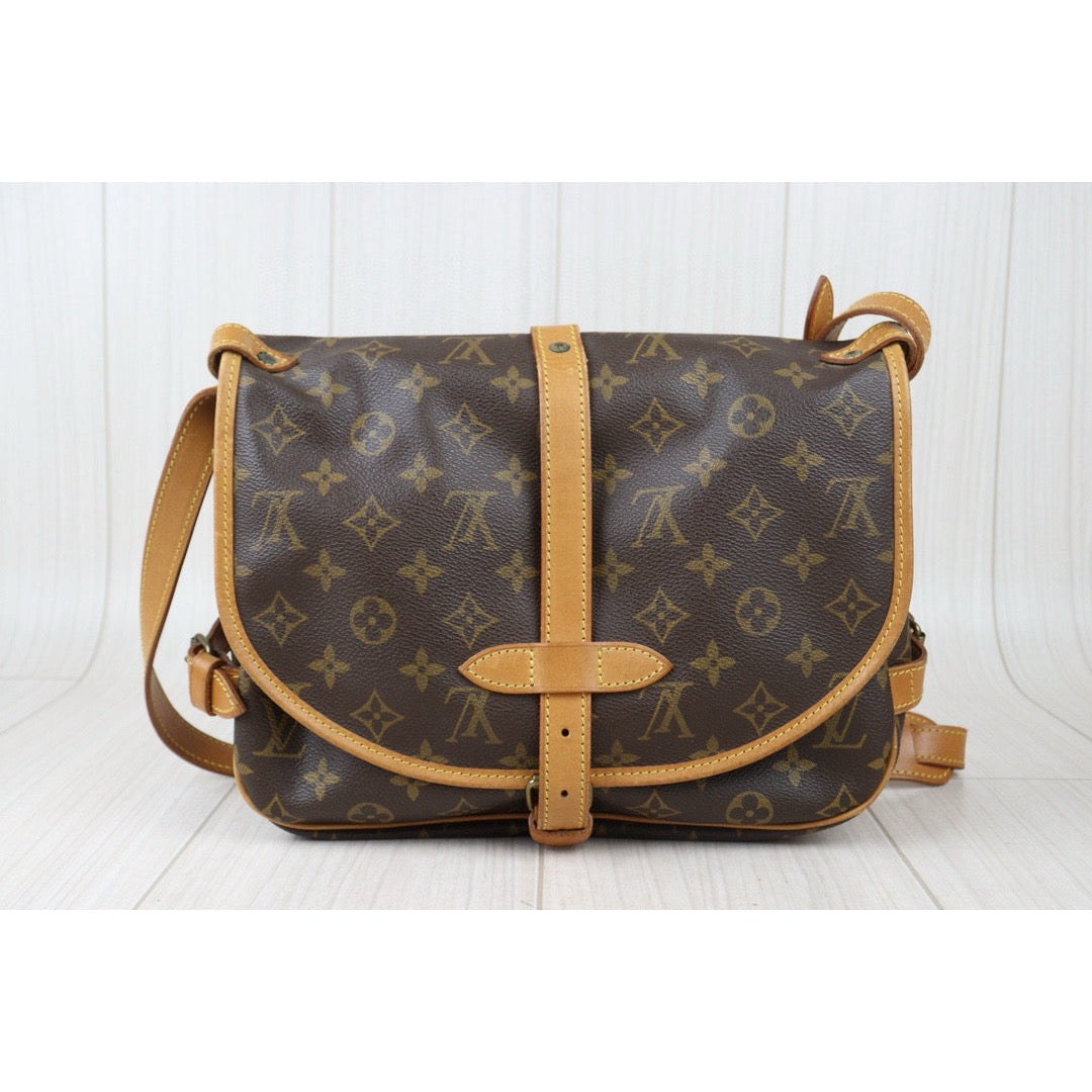Good ( Rank AB)｜ LV Monogram Saumur 30 Shoulder Bag｜24081906