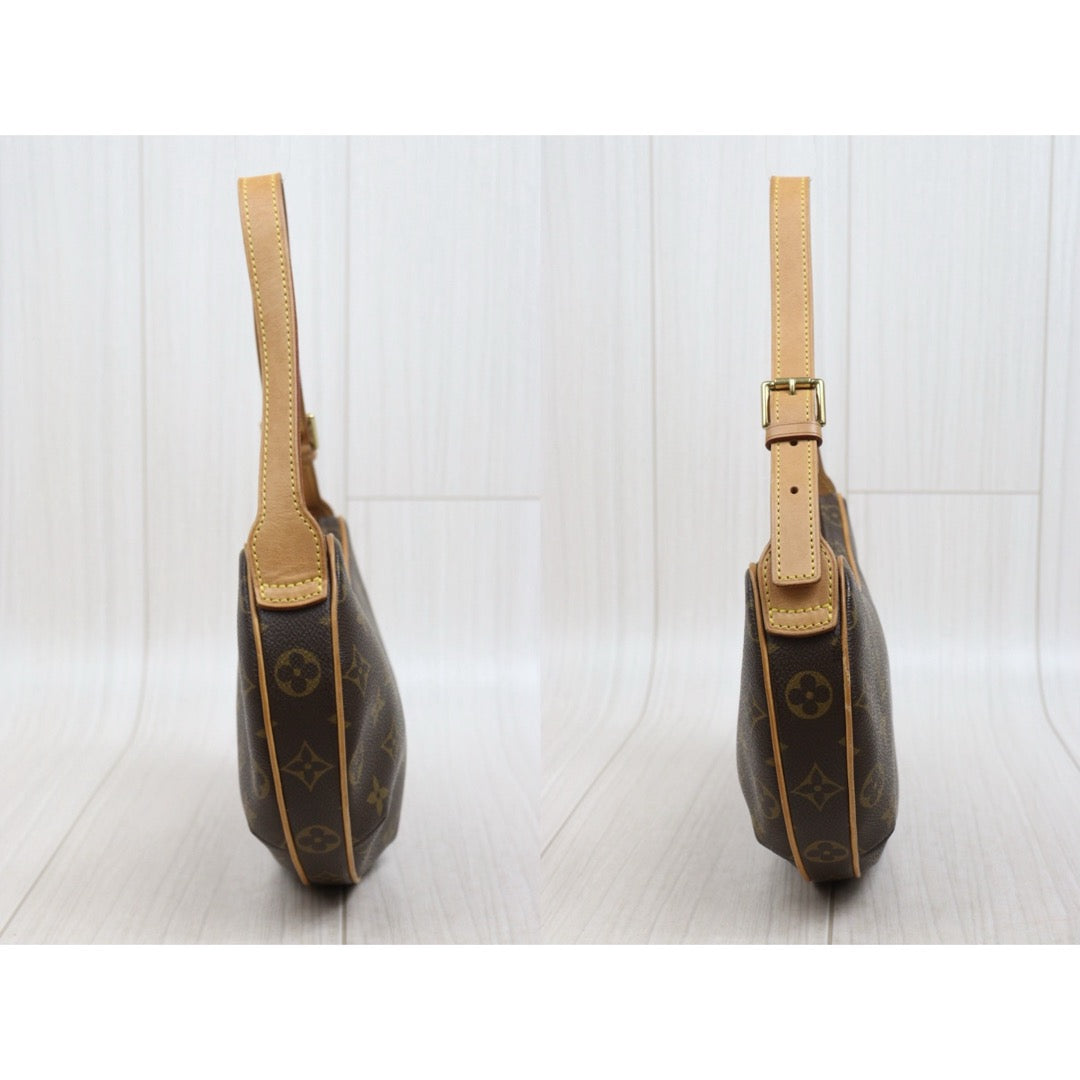 Include Entrupy Certificate of Authenticity｜Good ( Rank AB)｜Louis Vuitton Monogram Pochette Croissant PM Shoulder Bag｜26031603