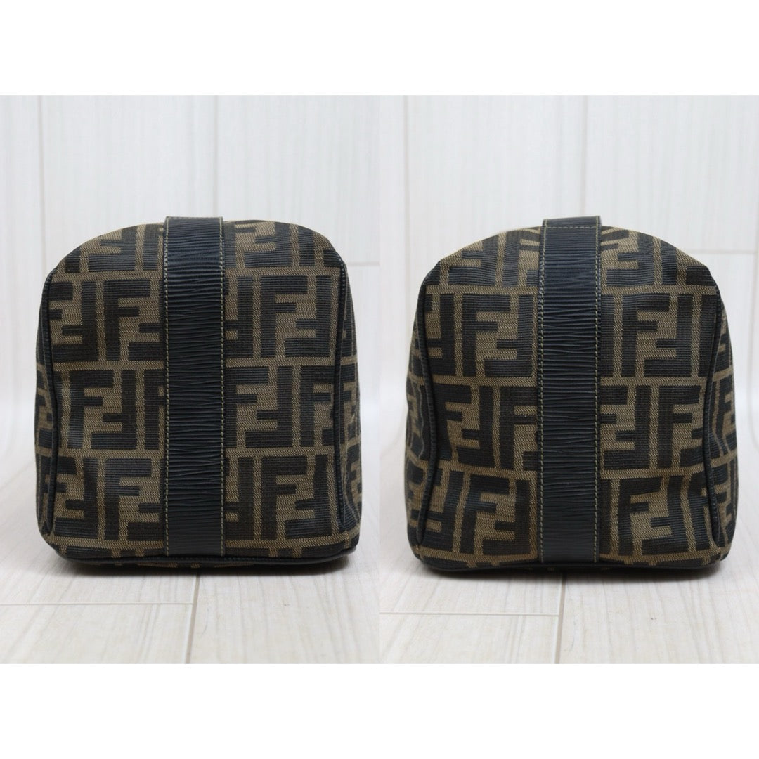 Include Entrupy Certificate of Authenticity｜Very Good ( Rank A)｜ FENDI GM Zucca Handbag ｜26061603