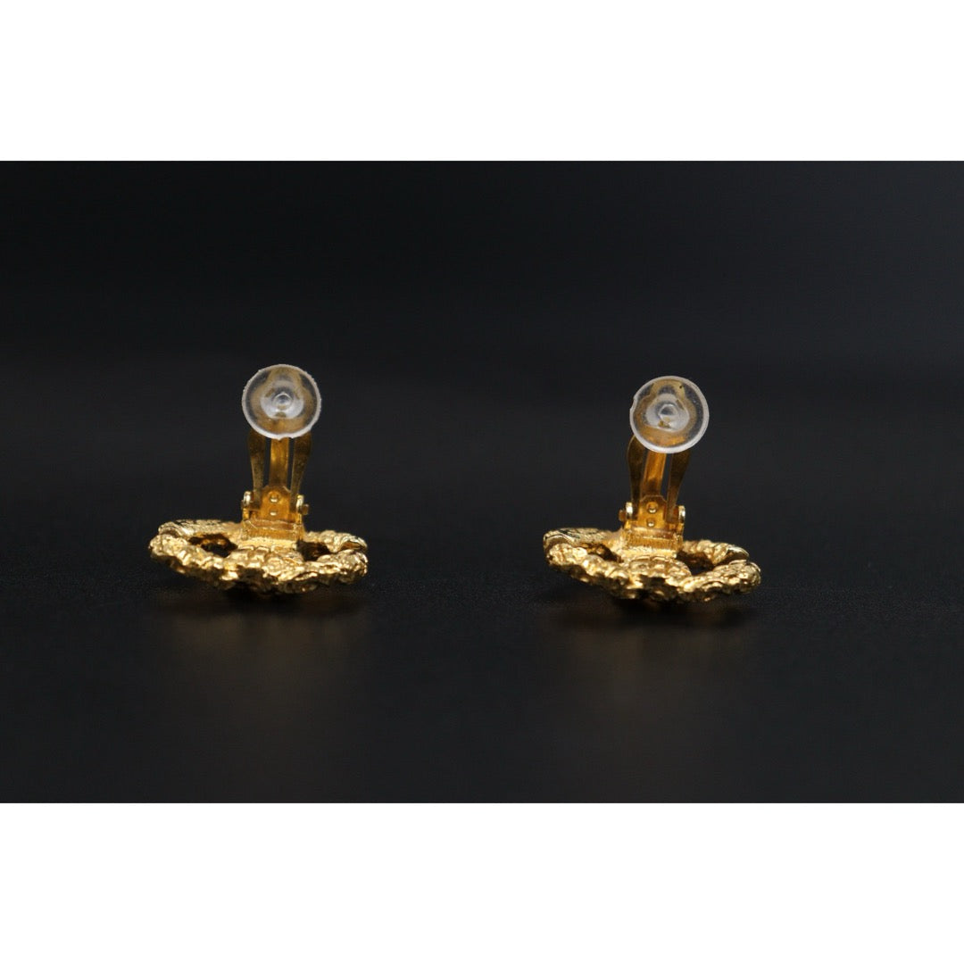 Include Authentic Detective Certificate of Authenticity｜Excellent（Rank SA） ｜ CHANEL 93A Coco Mark Vintage Lava Gold Earrings Made In 1993Year ｜26041303