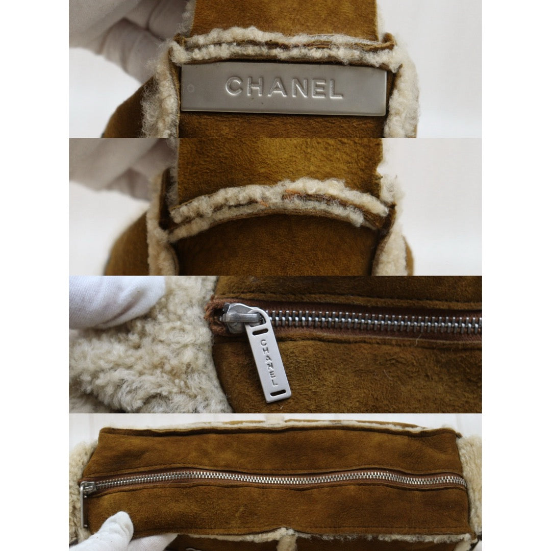 Good ( Rank AB)｜ CHANEL Suede Teddy Wool Shoulder Bag Brown Made In 2000-2002Year｜25082705