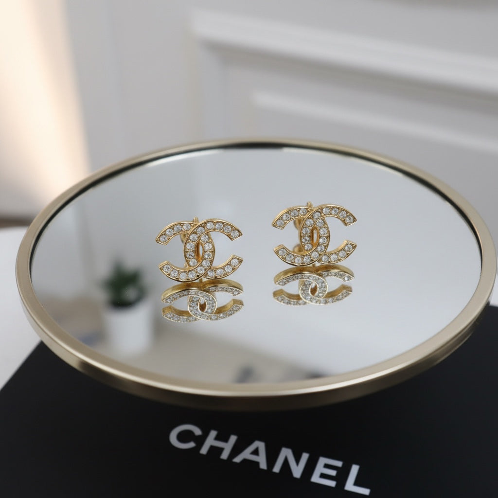Include Authentic Detective Certificate of Authenticity｜Very Good ( Rank A) ｜ CHANEL  Coco Mark Golden Plated Rhinestone  Earrings ｜26062607