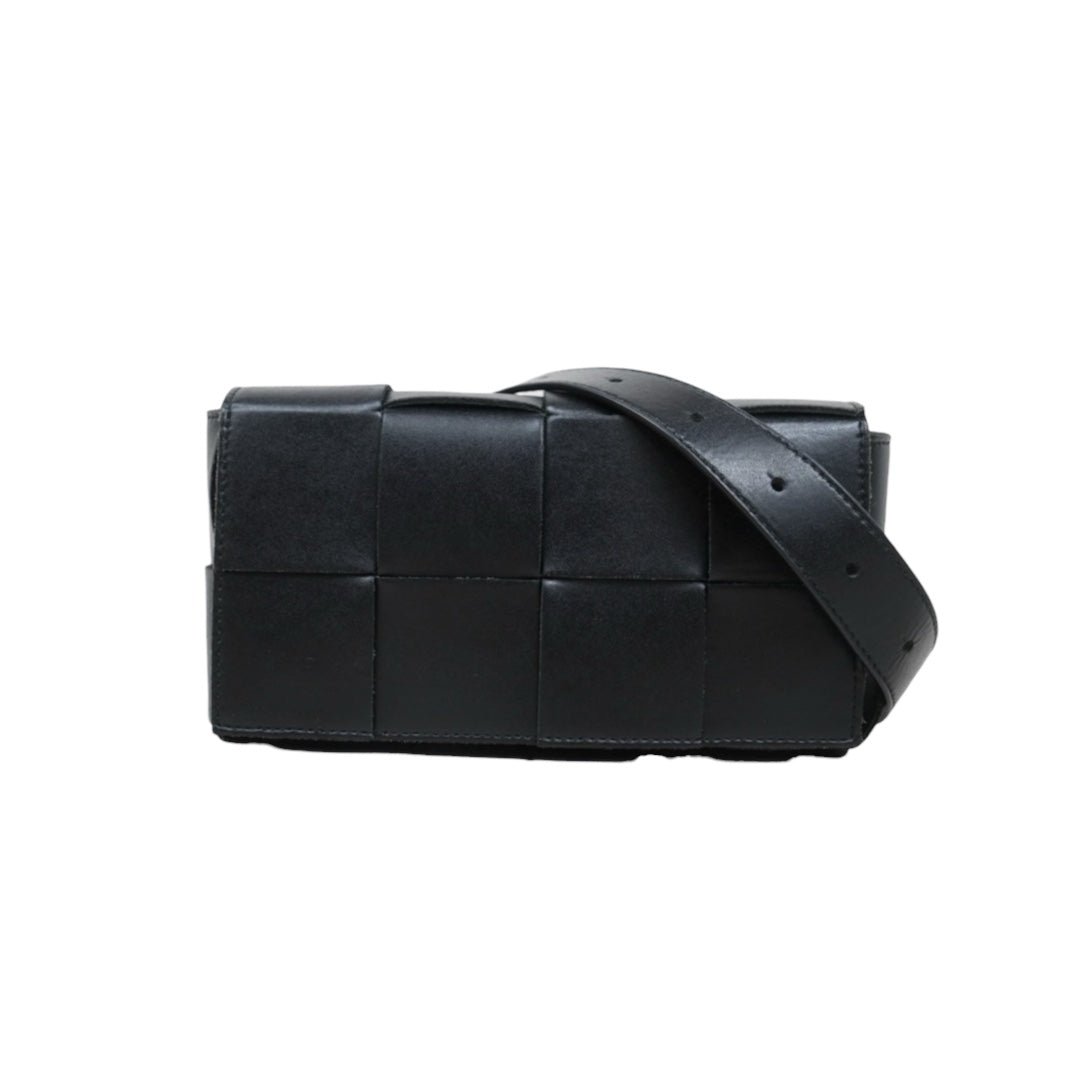 Very Good ( Rank A)｜ Bottega Veneta Calf Leather Belt Cassette Shoulder Bag Body Bag Waist Bag  Black IC Chips Model ｜S25071014