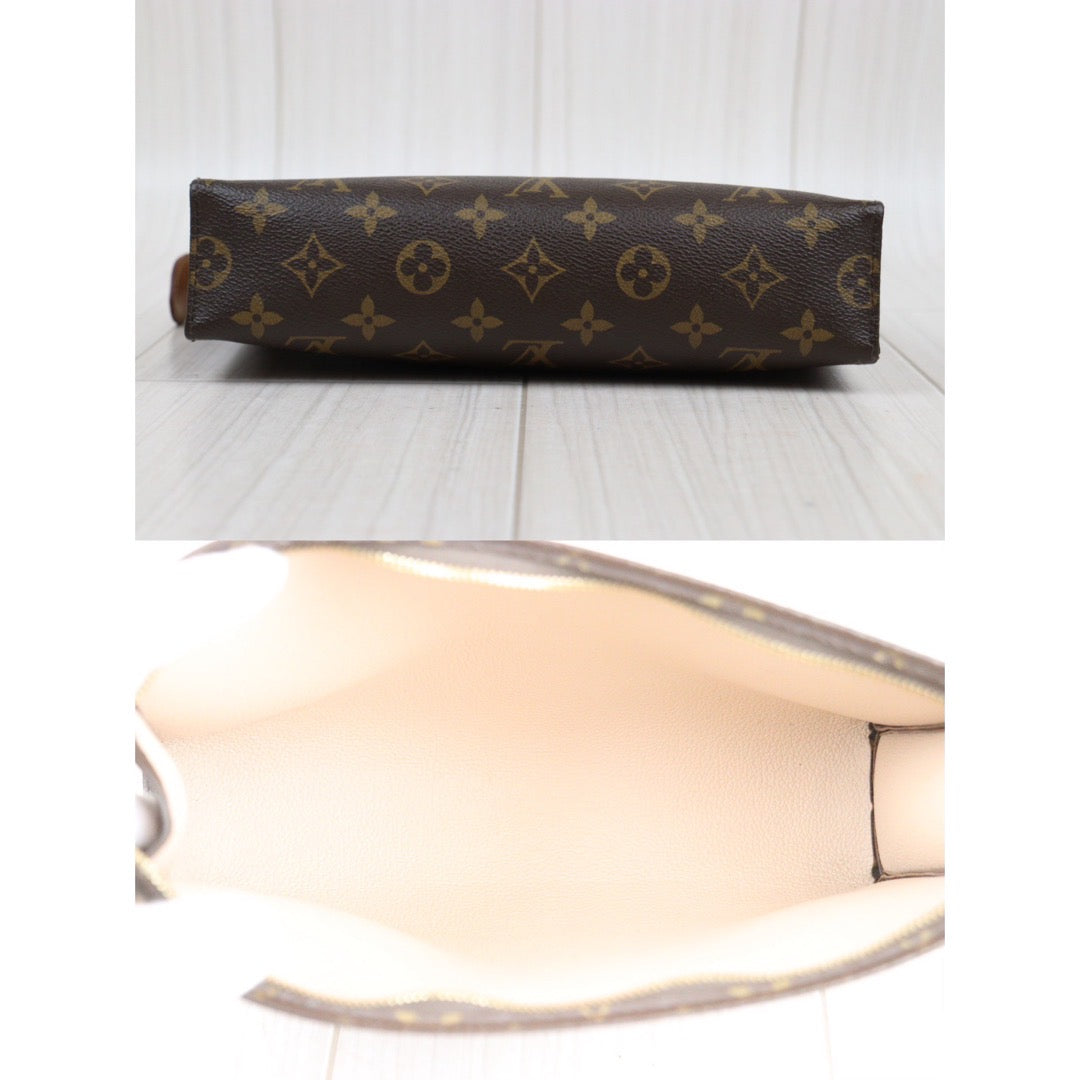 Very Good ( Rank A) ｜ LV Monogram Pochette Toilette 25 ｜S24030403