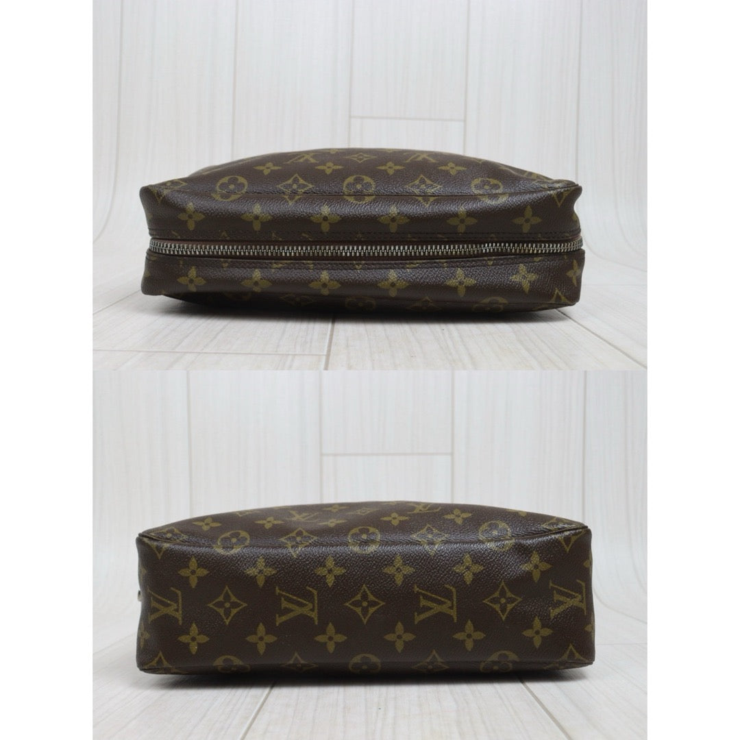 Include Entrupy Certificate of Authenticity｜Good ( Rank AB)｜ Louis Vuitton Truth Toilet 28 Monogram Makeup Pouch｜26073005