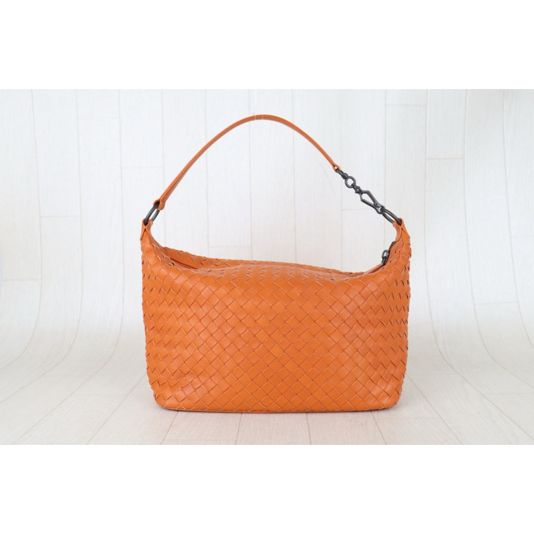 Include Entrupy Certificate of Authenticity｜Very Good ( Rank A)｜ Bottega Veneta Lamb Skin  Braid Shoulder Bag Orange｜S26053009