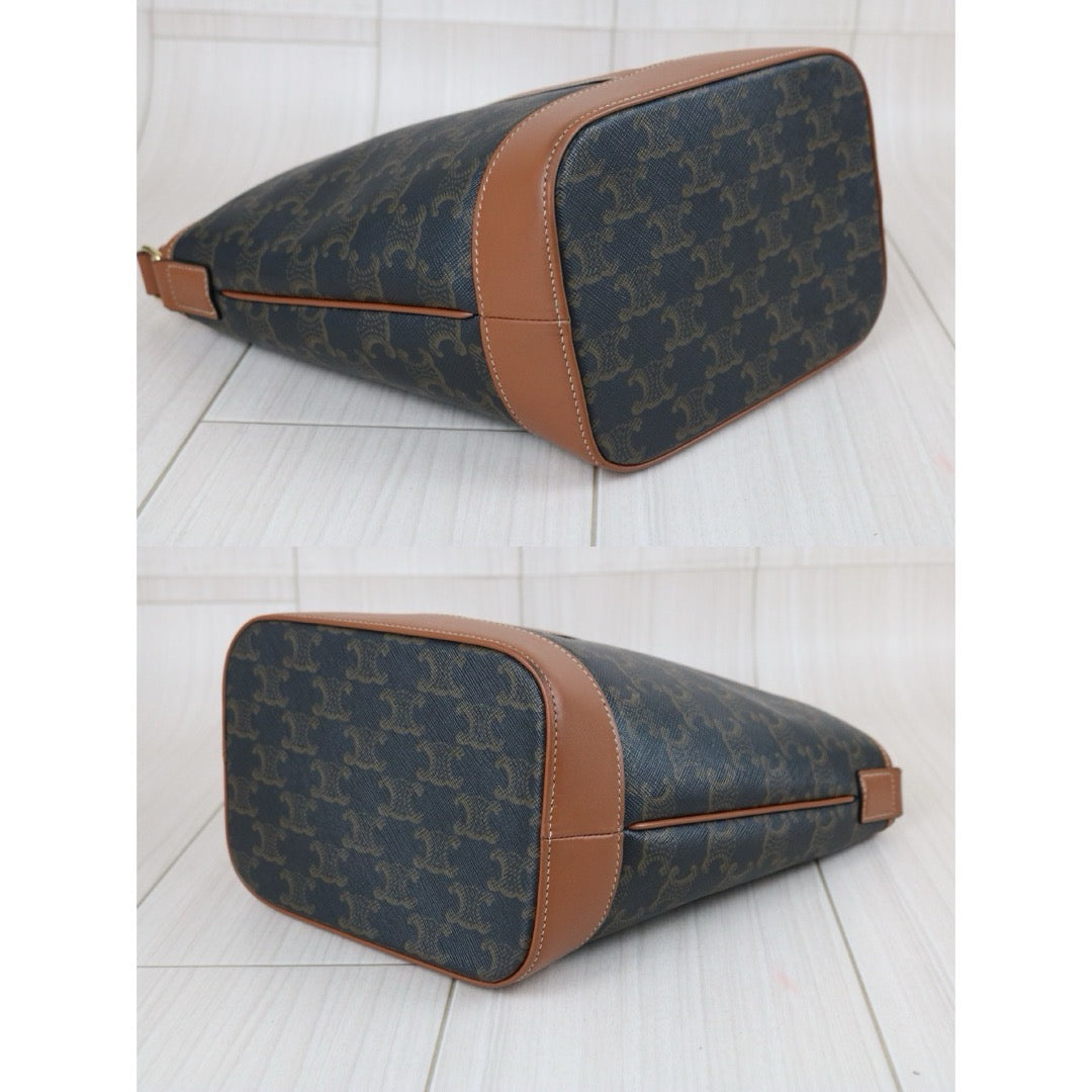 Include Entrupy Certificate of Authenticity｜Very Good ( Rank A)｜ Celine Triomphe Bucket Bag｜S26080604
