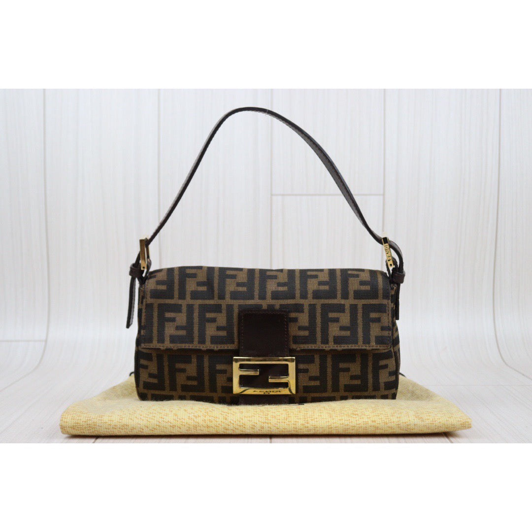 Rank AB ｜ FENDI Zucca Mamma Baguette Shoulder Bag Gold Hardware｜24021502