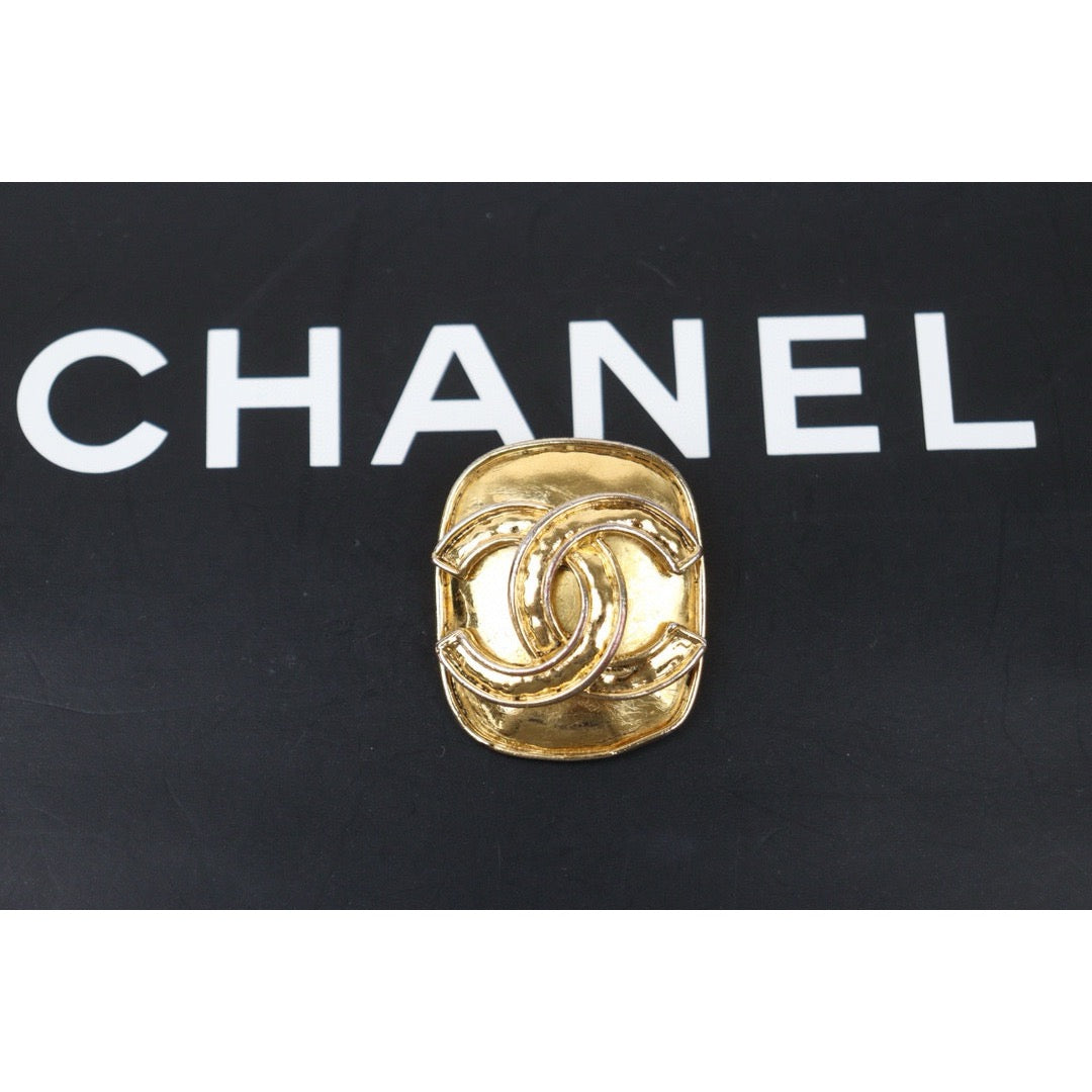 Good ( Rank AB)｜CHANEL Coco Mark Gold 24 Gold Brooch｜W24120913