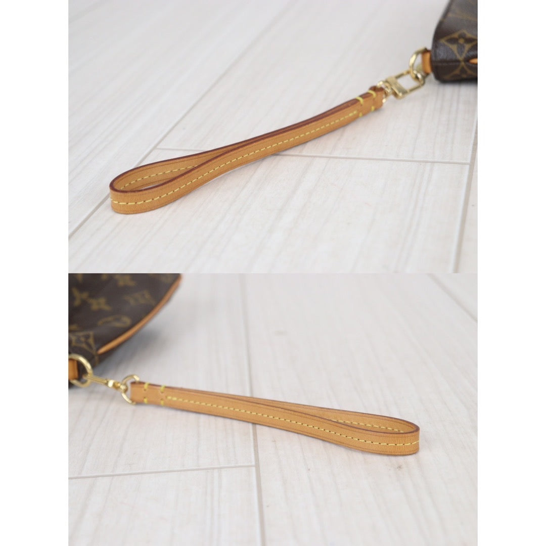 Rank A ｜ LV Monogram Partition Pouch ｜23092807