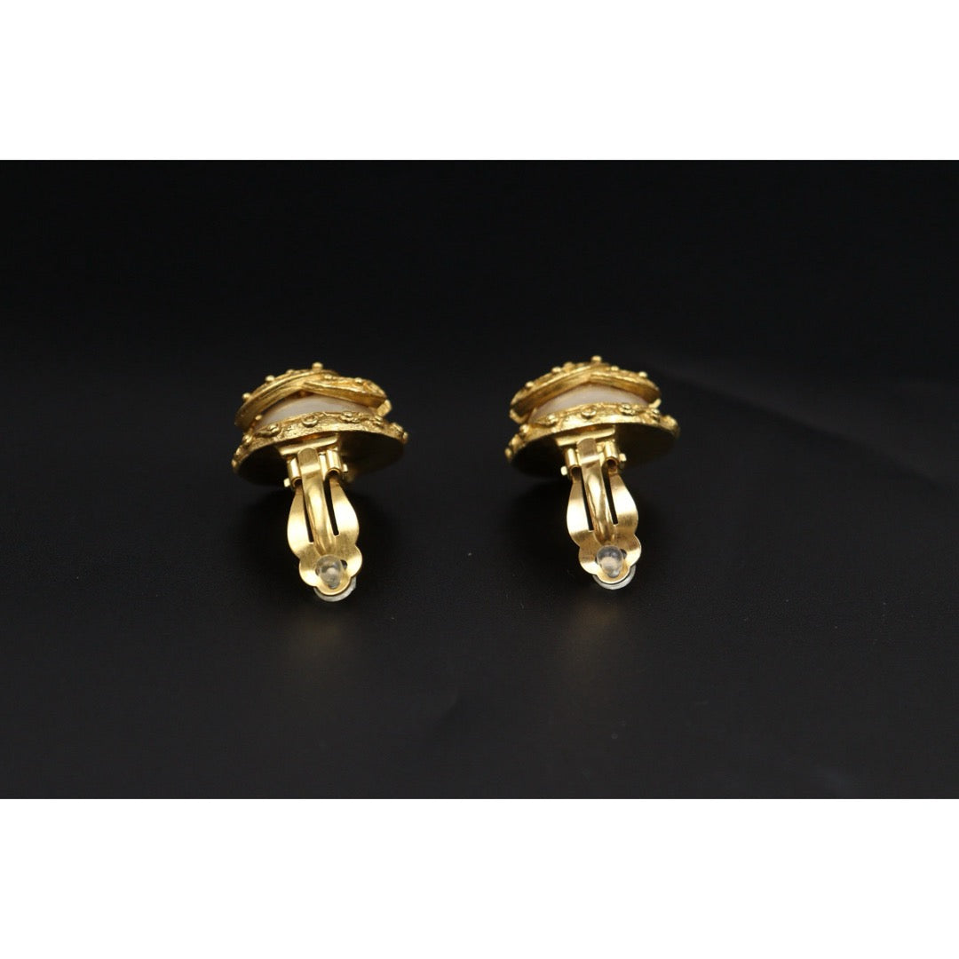 Good ( Rank AB)｜CHANEL COCO Mark 24K Gold Plating Pearl Earrings  Made In 1994Year ｜25080708