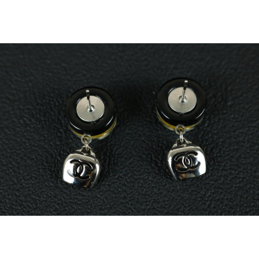 Very Good ( Rank A) ｜ CHANEL Coco Mark Daisy Earrings  Made In 2015Year ｜X25110338