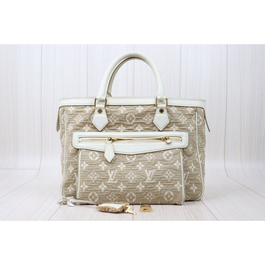 Wholesale｜Good ( Rank AB)｜P24051329