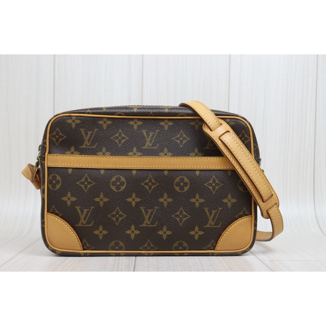 Include Entrupy Certificate of Authenticity｜Good ( Rank AB)｜ LV Monogram Trocadero 27 Shoulder Bag｜26082111