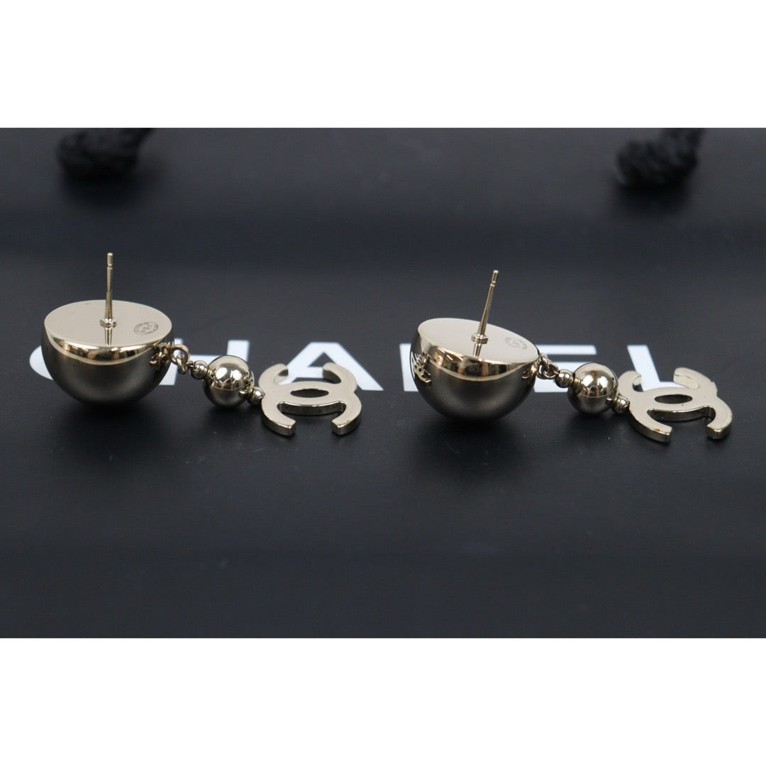 Very Good ( Rank A) ｜CHANEL Coco Mark Round Earrings ｜V25080718