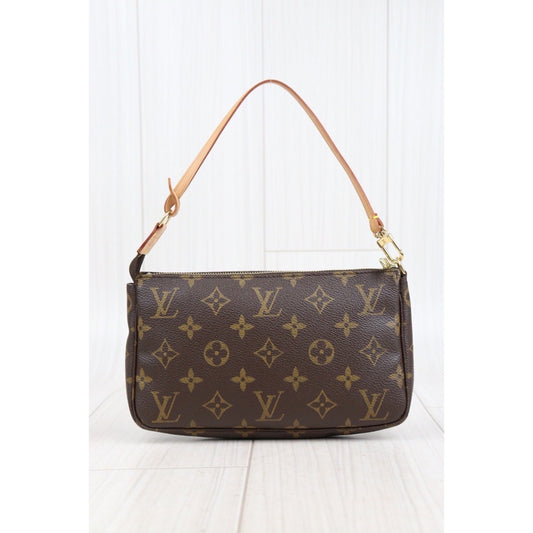 Rank A ｜ LV Monogram Pochette Accessoires ｜V23110917