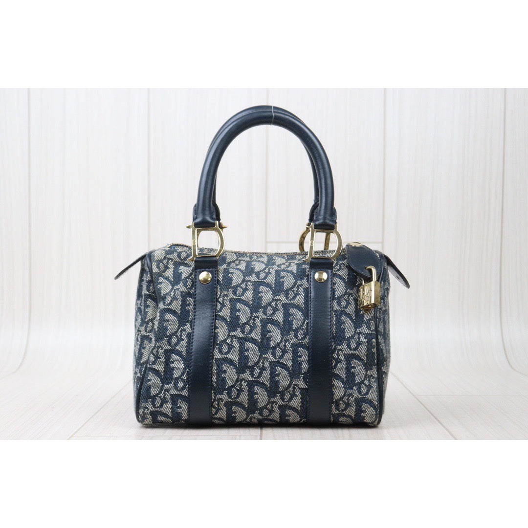 Rank AB ｜ Dior Trotter Small Poston Hand Bag ｜24052106