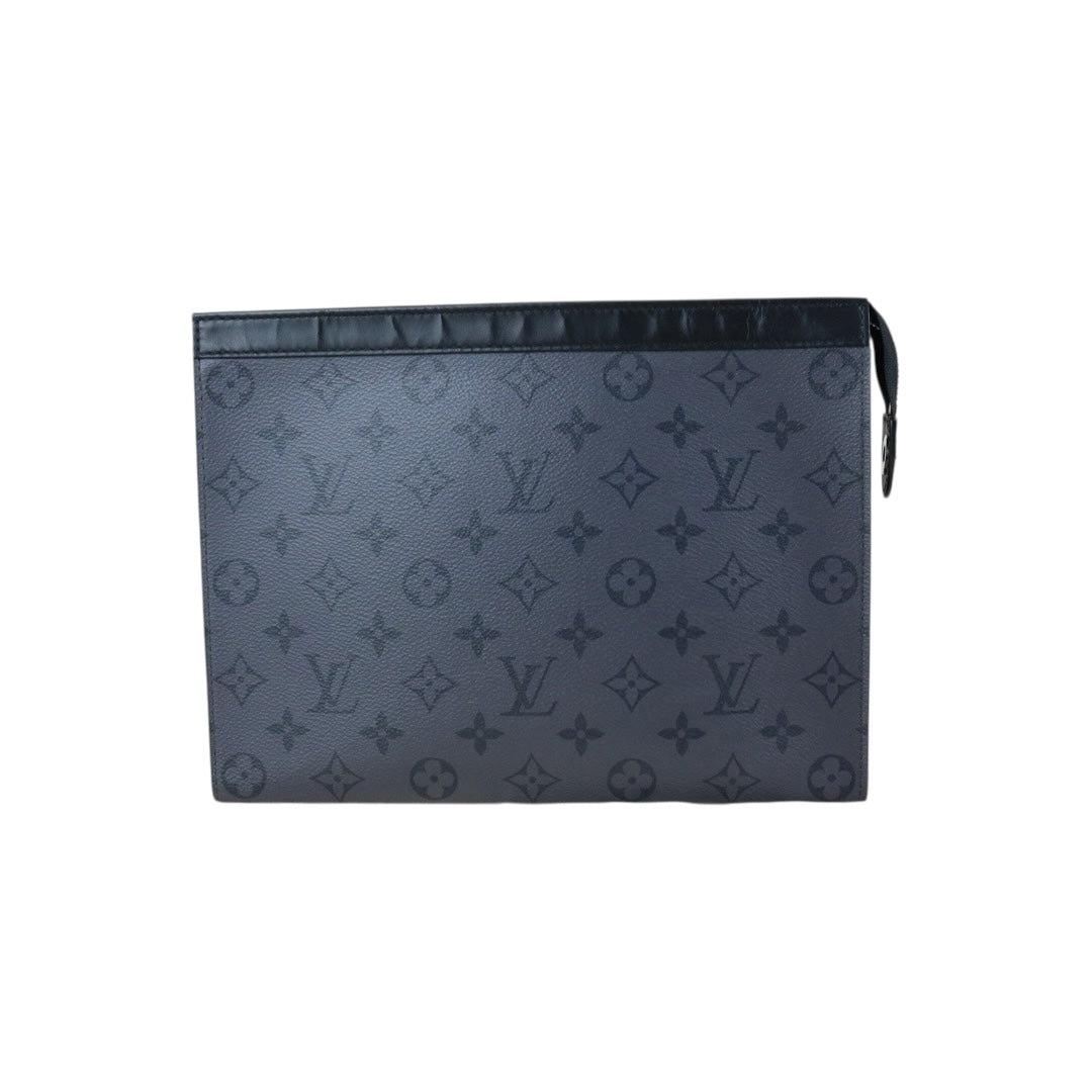 Include Entrupy Certificate of Authenticity｜Good ( Rank AB)｜Louis Vuitton Pochette Voyage MM  Pouch Black  IC Chips Model｜Z26091608
