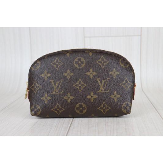 Rank A ｜LV Monogram Pochette Cosmetics｜23092808