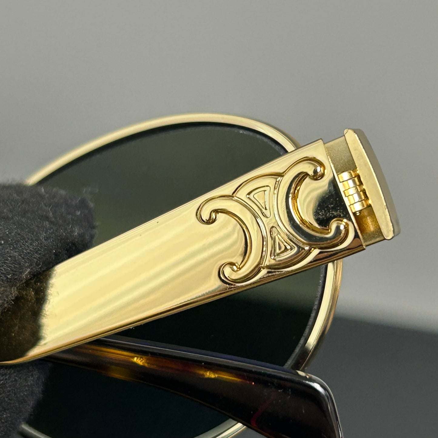 Very Good ( Rank A)｜ CELINE sunglasses