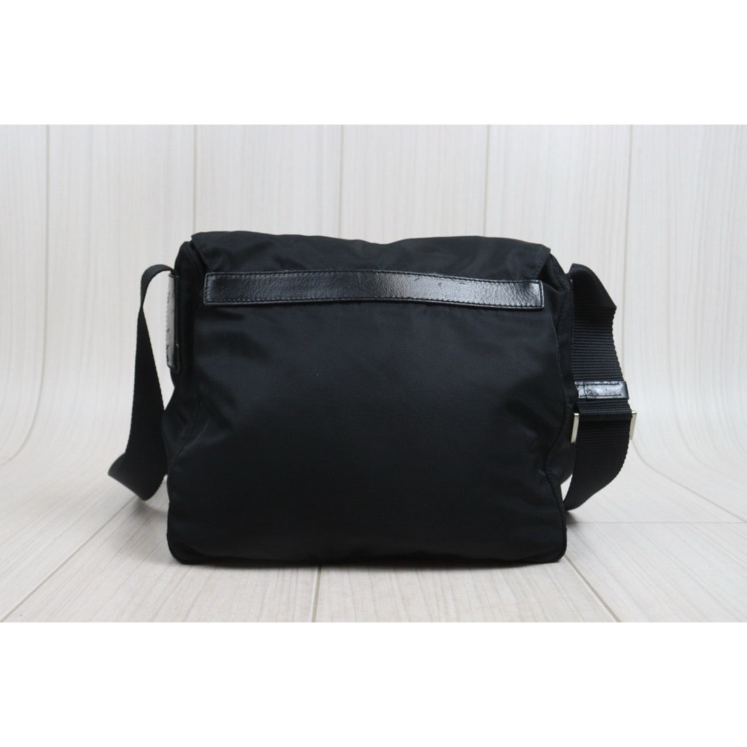 Include Entrupy Certificate of Authenticity｜Good ( Rank AB)｜  PRADA Tessuto Nylon Messenger Shoulder Bag Blue｜26080702