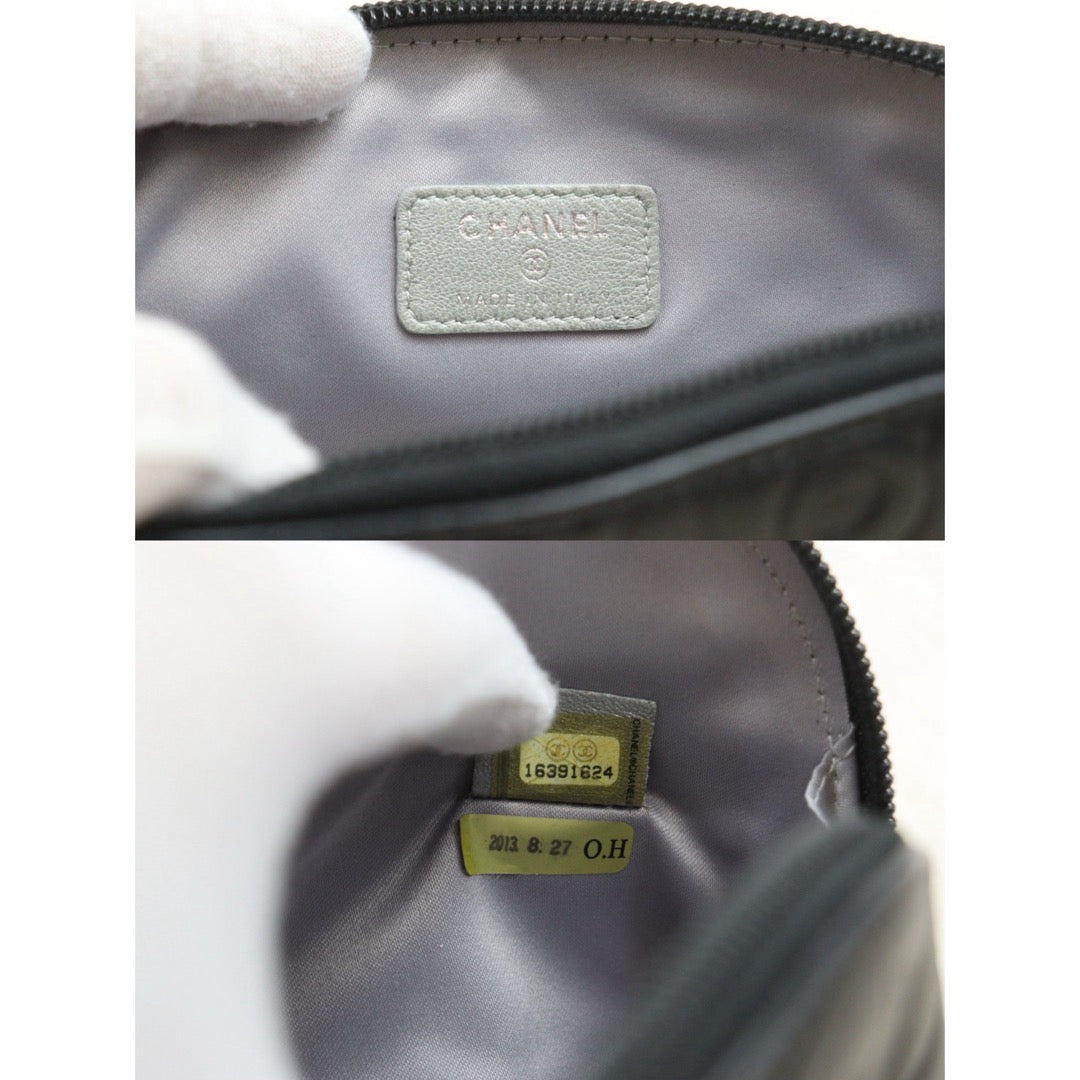 Very Good ( Rank A)｜ CHANEL Lambskin Camellia Cosme Pouch Black Made In 2012Year｜26022403