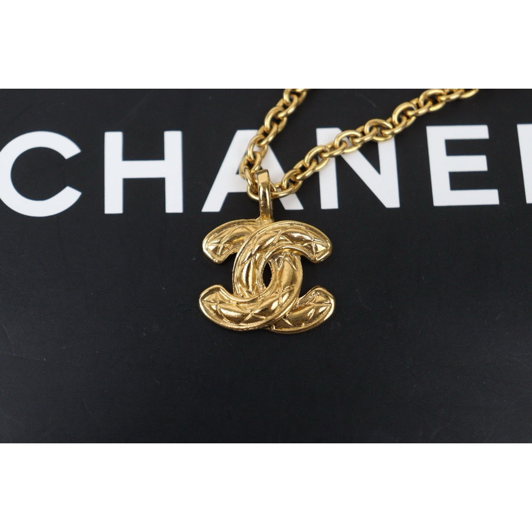 Very Good ( Rank A) ｜ CHANEL Coco Mark 24K Gold Plated Necklace｜W24120914