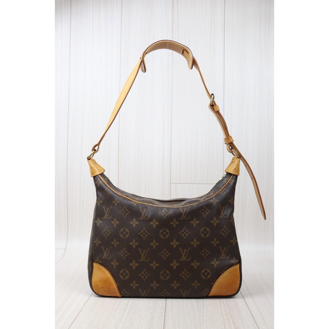Good ( Rank AB)｜LV Monogram Boulogne 30 Shoulder Bag ｜24052804