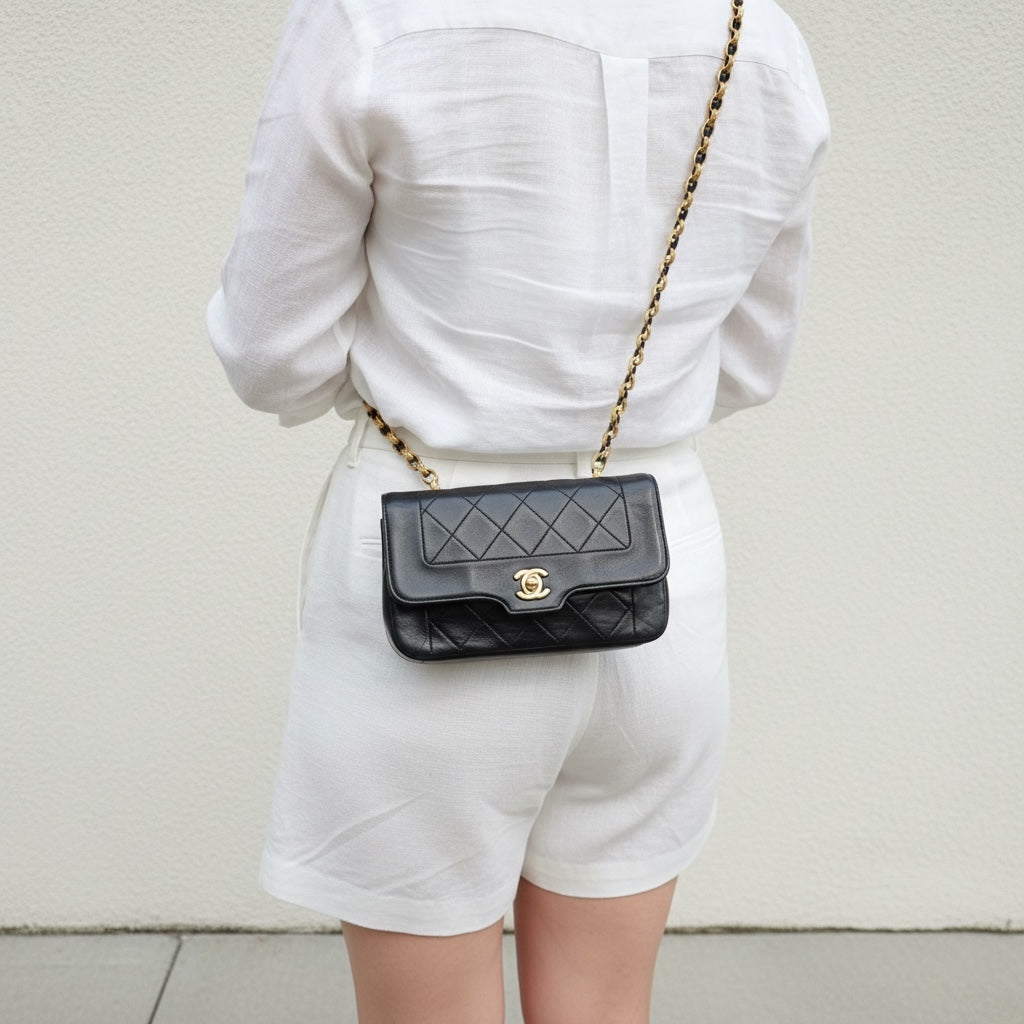 Include Entrupy Certificate of Authenticity｜Good ( Rank AB)｜ CHANEL  Lamb Skin Mini Diana  Chain Shoulder Bag Made in 1989-1991Year｜26051305