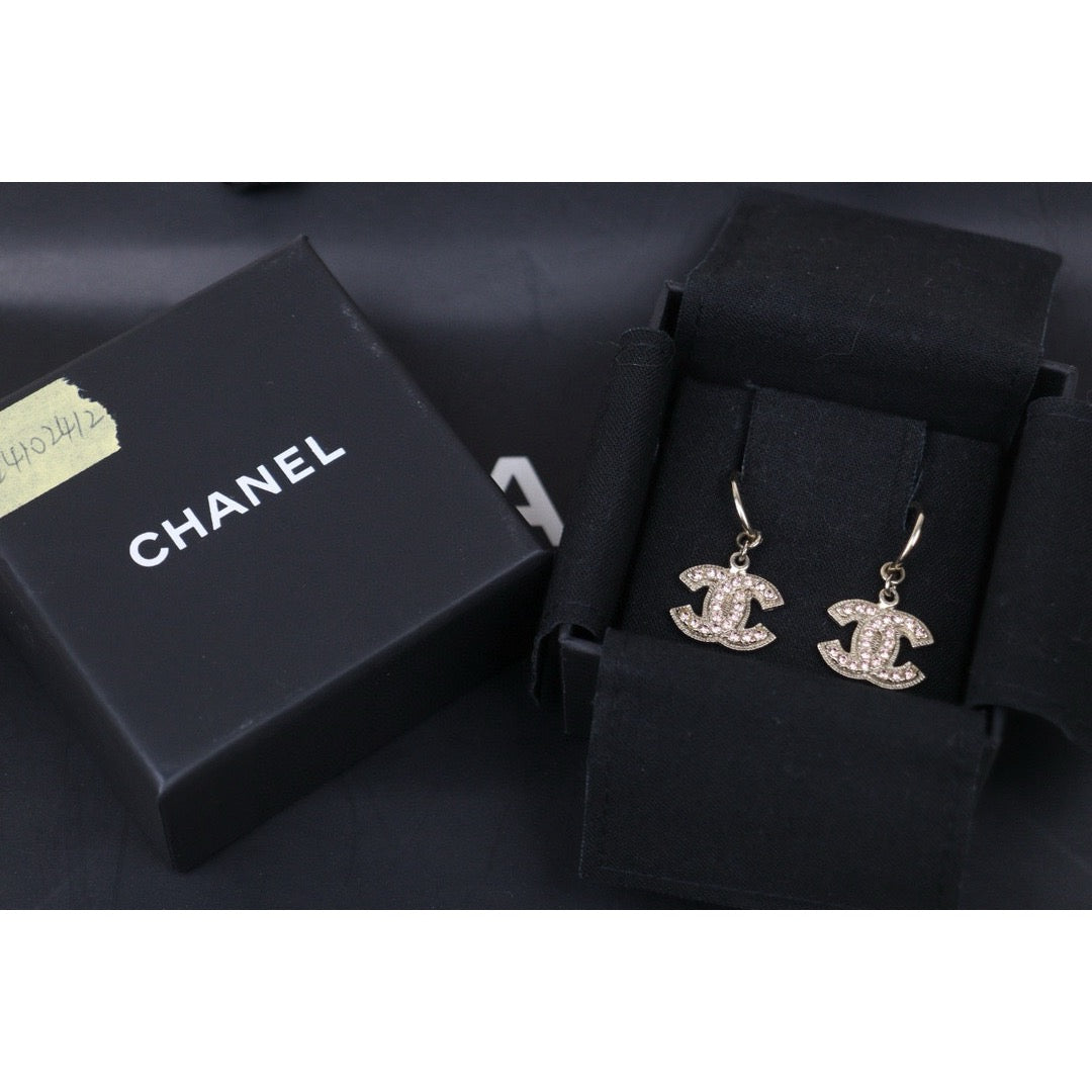 Very Good ( Rank A) ｜CHANEL COCO Mark Pink Diamond Earrings  ｜S24102412