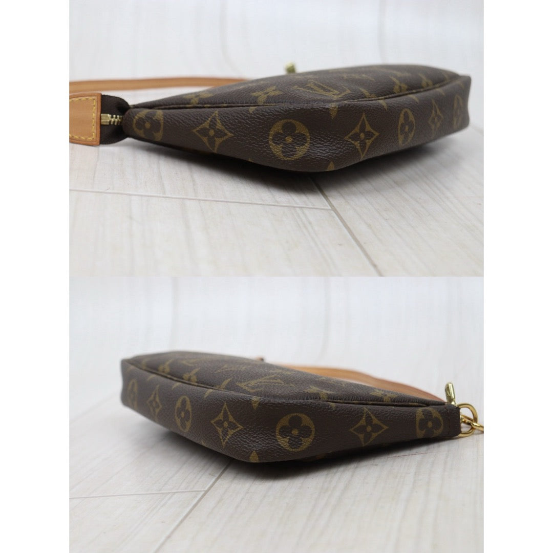 Very Good ( Rank A)｜LV Monogram Pochette Accessoires ｜25111303