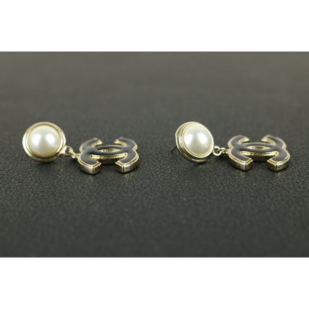 Very Good ( Rank A) ｜CHANEL Pearl COCO Mark Drop Stud Earrings ｜X24111202