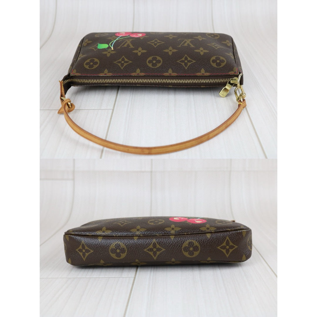 Good ( Rank AB)｜ LV Takashi Murakam Cherry Monogram Pochette Accessoires ｜S24101108