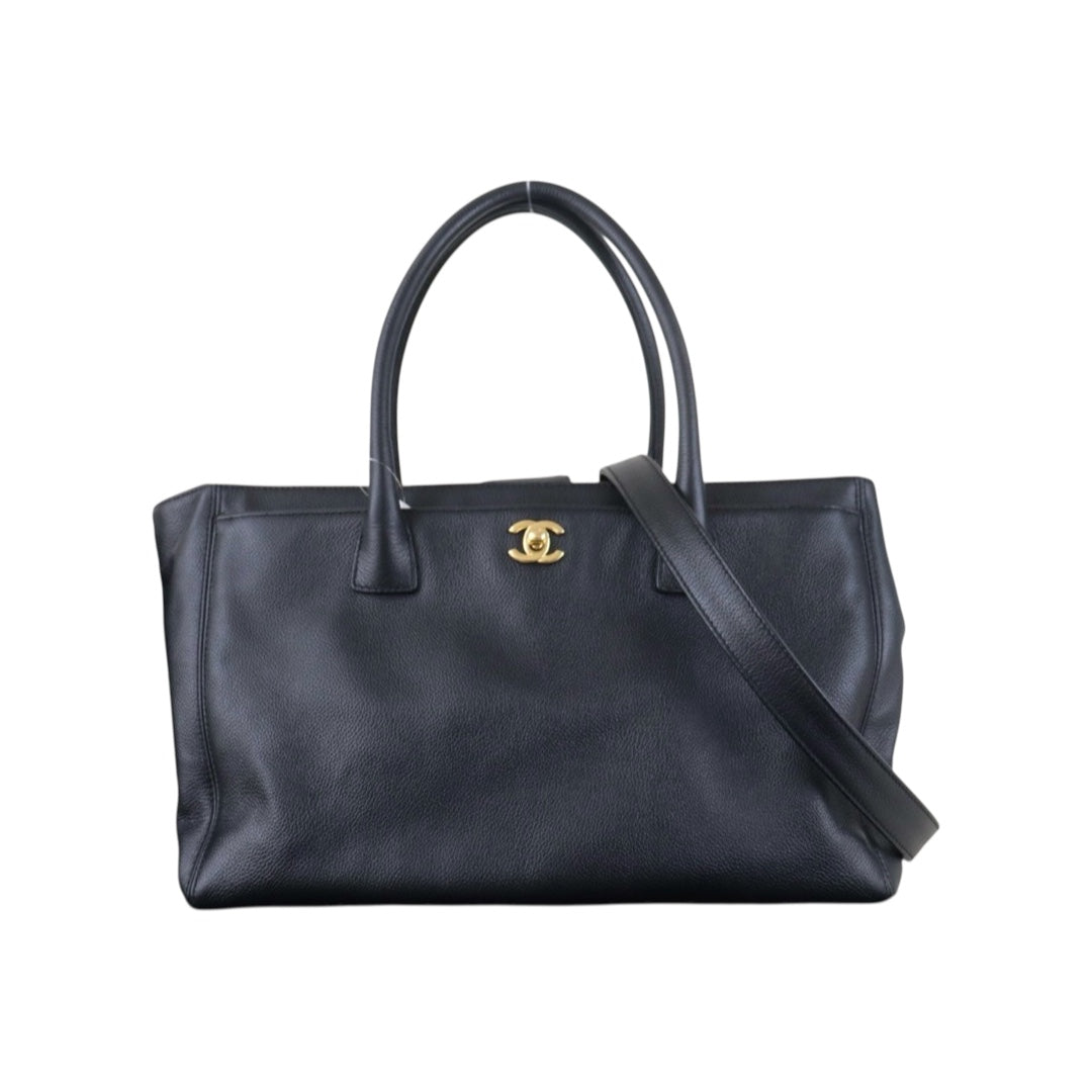 Include Entrupy Certificate of Authenticity｜Good ( Rank AB)｜ CHANEL Matrasse Caviar Skin Black Cerf Tote 35 Shoulder Bag Made In 2013-2014 Year｜S26101105