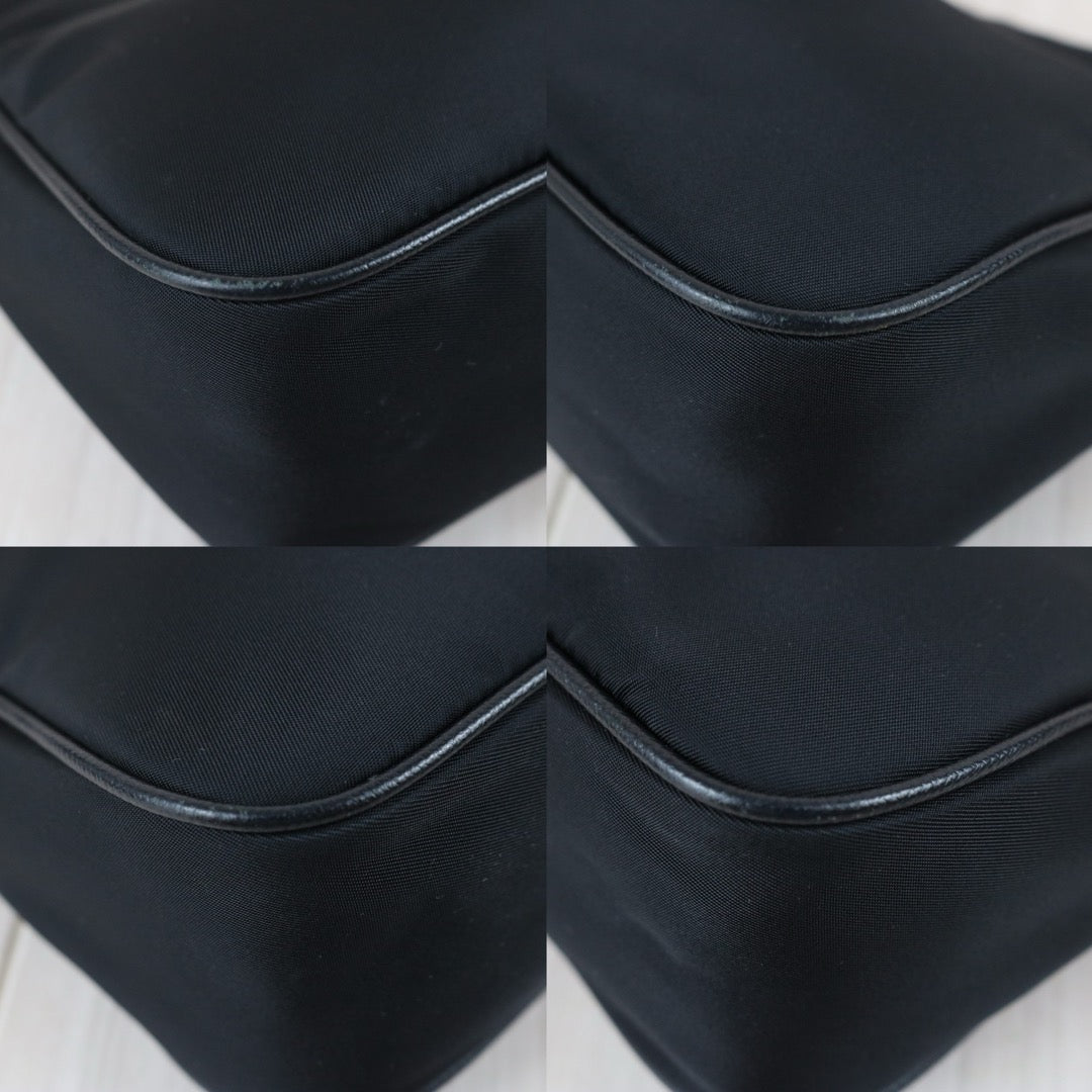 Include Entrupy Certificate of Authenticity｜Very Good ( Rank A)｜ PRADA Re-Edition 2005 Re-Nylon Hobo ｜Z26091605