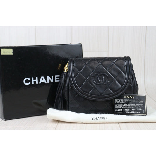 Very Good ( Rank A) | CHANEL Matrasse Lambskin Chain Shoulder Bag Made In 1989~1991 Year|P24083010