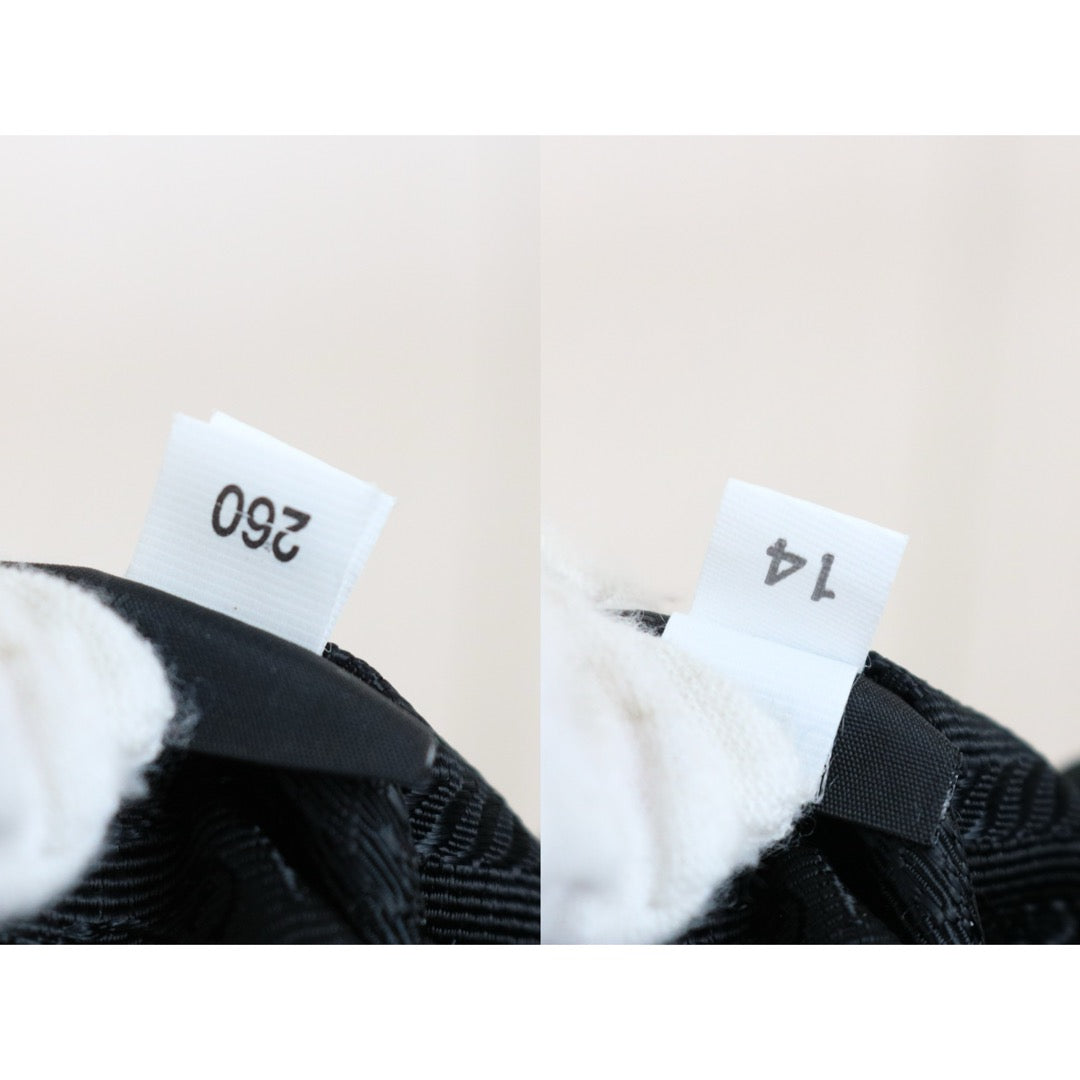 Very Good ( Rank A) ｜ PRADA Re-Edition 2000 HOBO HandBag Black ｜S25082202