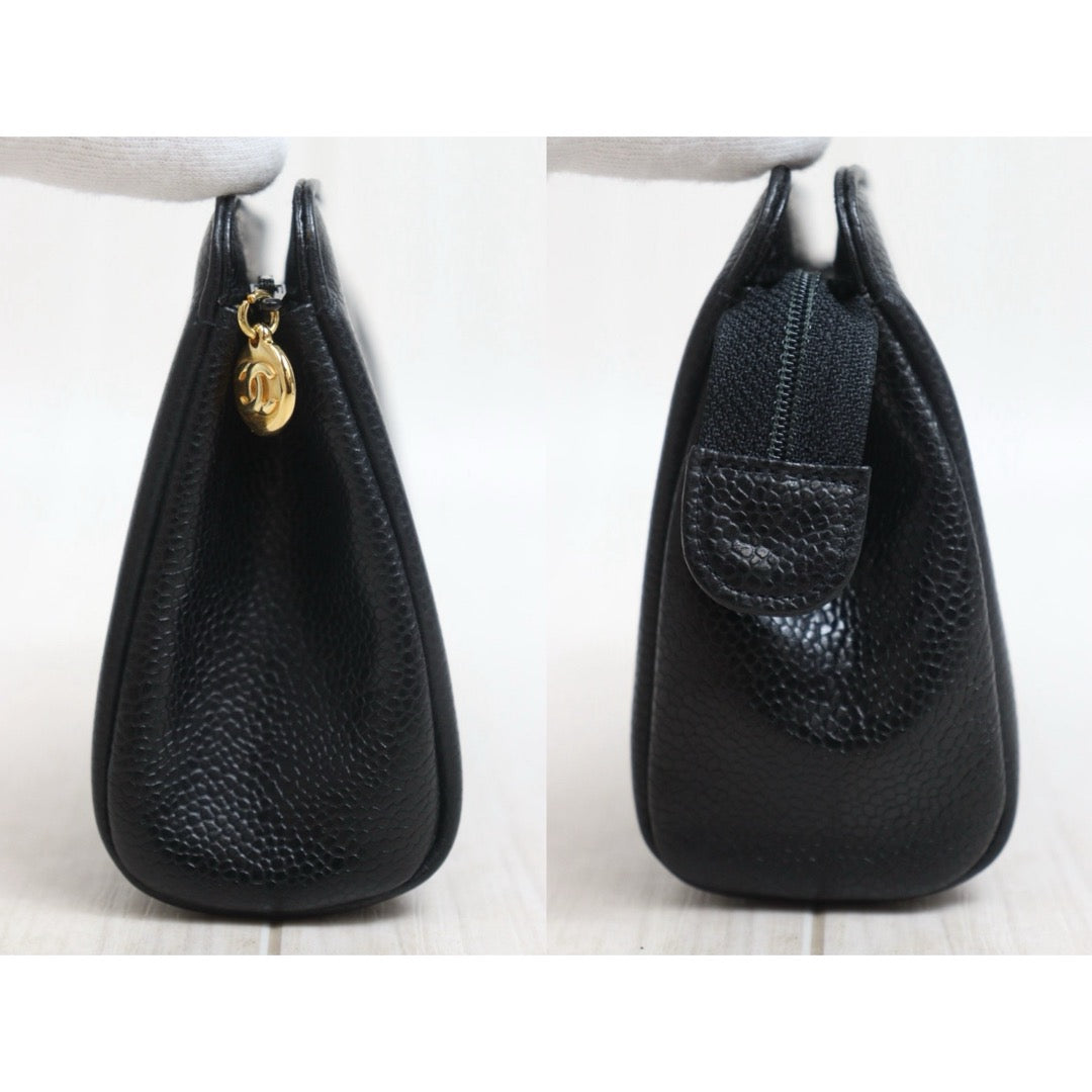 Include Entrupy Certificate of Authenticity｜Very Good ( Rank A)｜CHANEL Caviar Skin Calf Leather Vanity Case Black Made In 1991-1994Year｜26070315