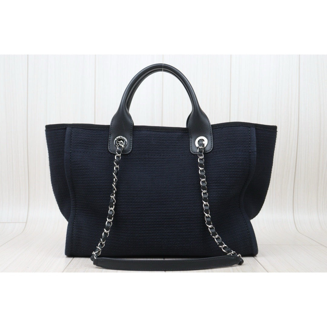 Very Good ( Rank A) ｜CHANEL Canvas Tote Bag Black IC Chips ｜24092005