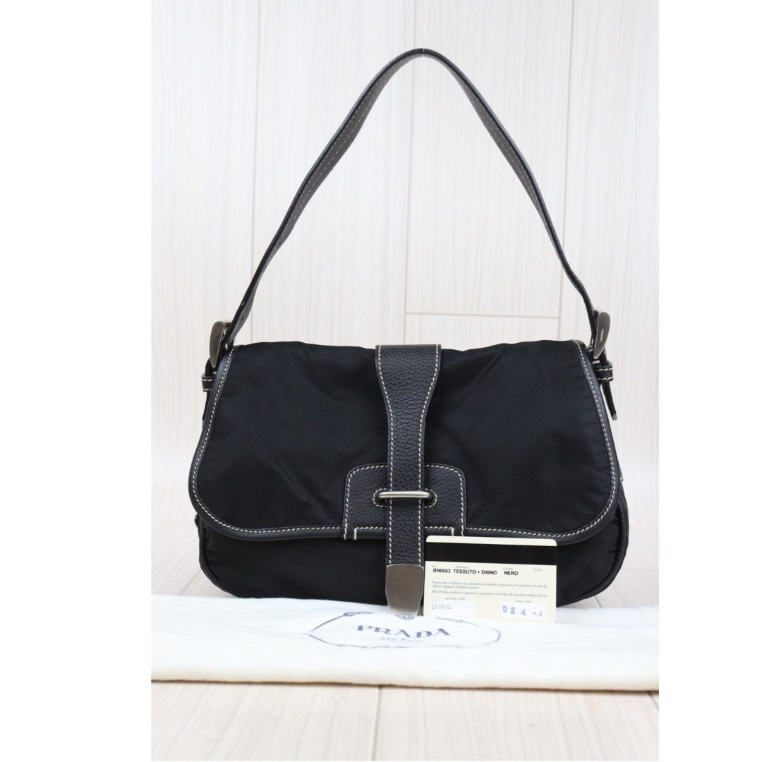 Rank A｜Prada Nylon Shoulder Bag Black｜Q24032614