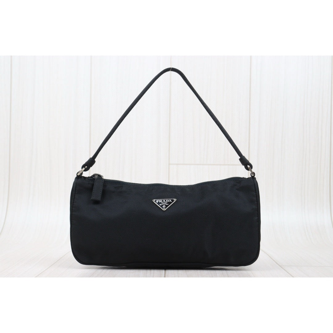 Very Good ( Rank A)｜ PRADA Nylon Bag Shoulder Bag ｜25051316