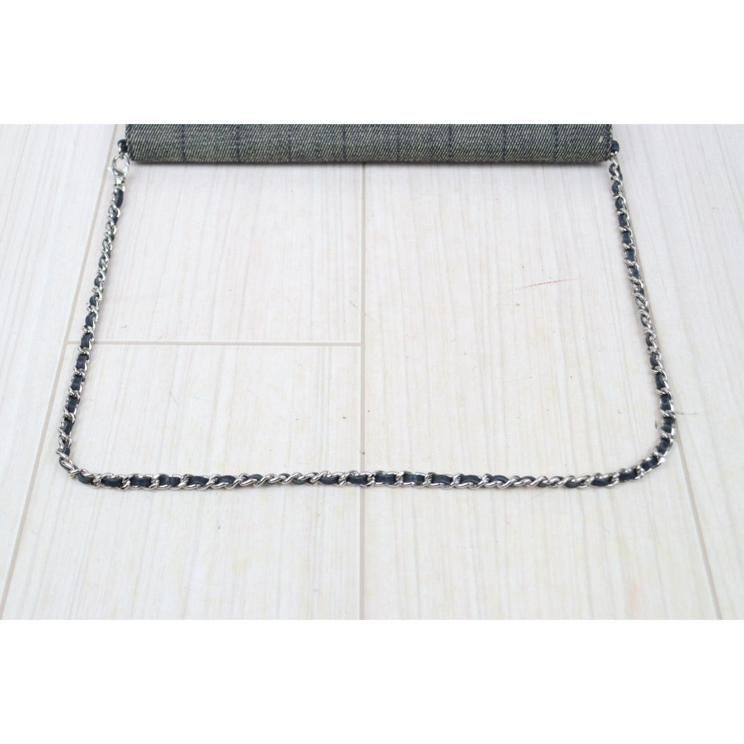 Good ( Rank AB)｜ CHANEL Denim Chocolate Bar Chain Bag Made in 2002-2003 Year｜V24122605