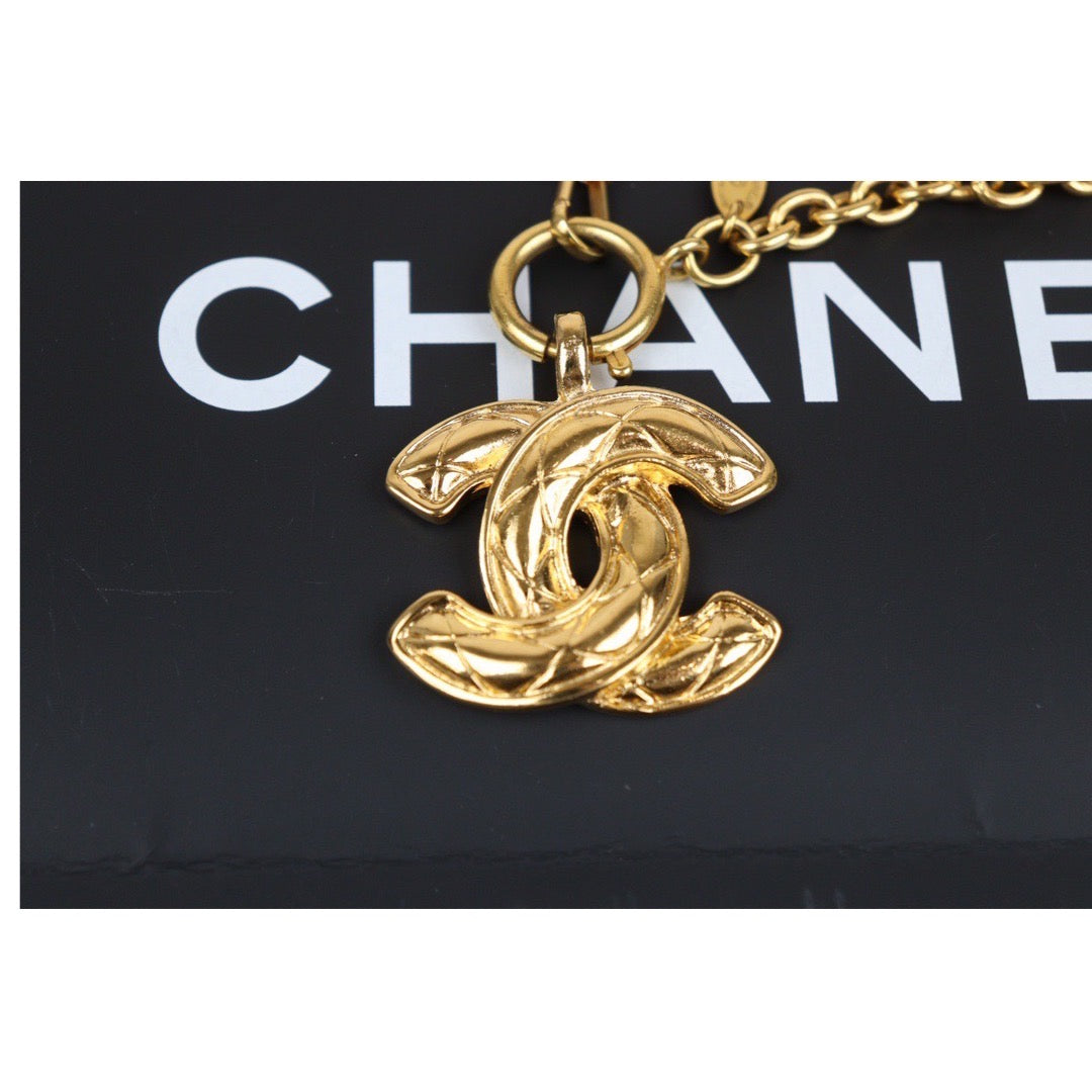 Rank A ｜ CHANEL Coco Mark 24K Gold Plated Necklace｜24021527