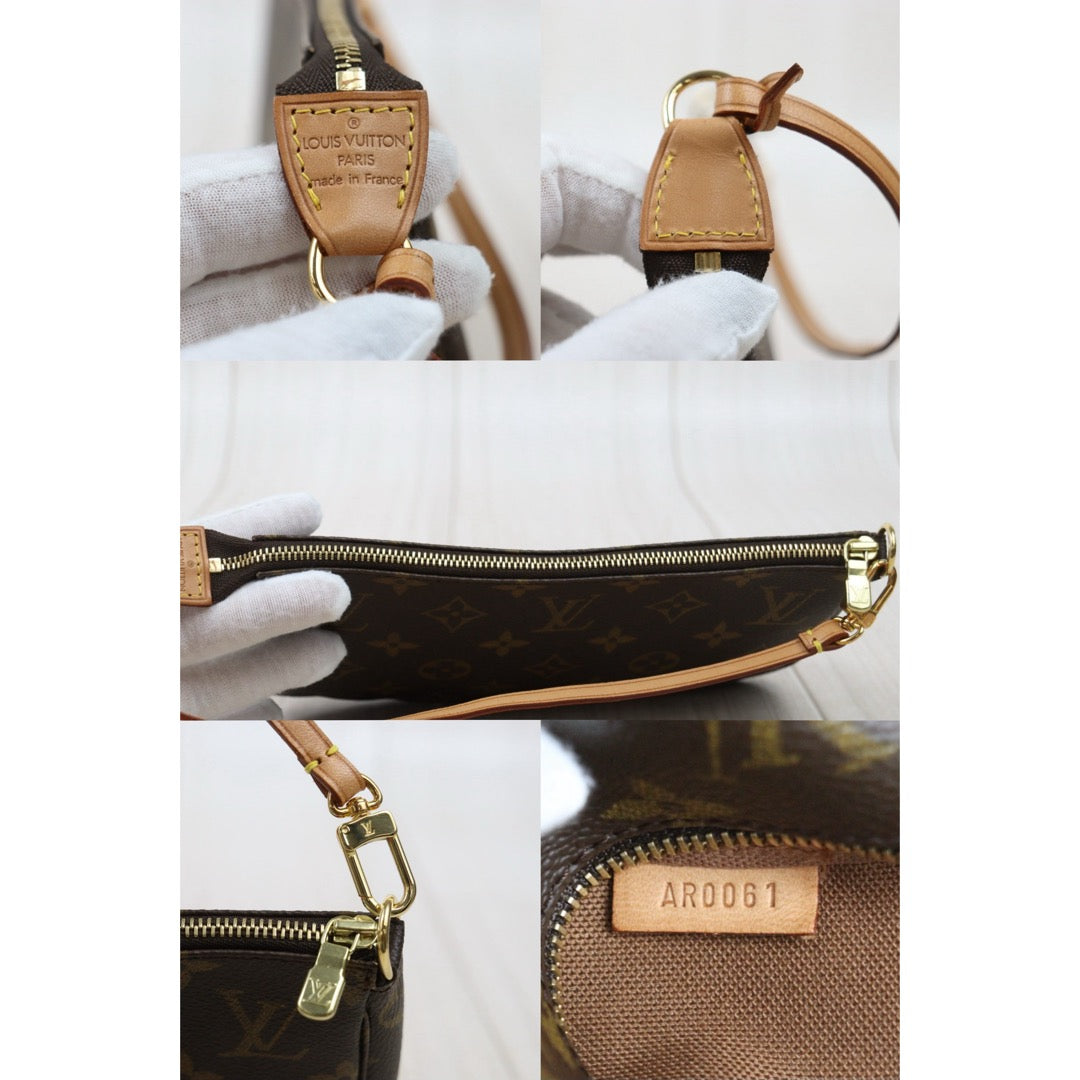 Very Good ( Rank A)｜LV Monogram Pochette Accessoires ｜25111303