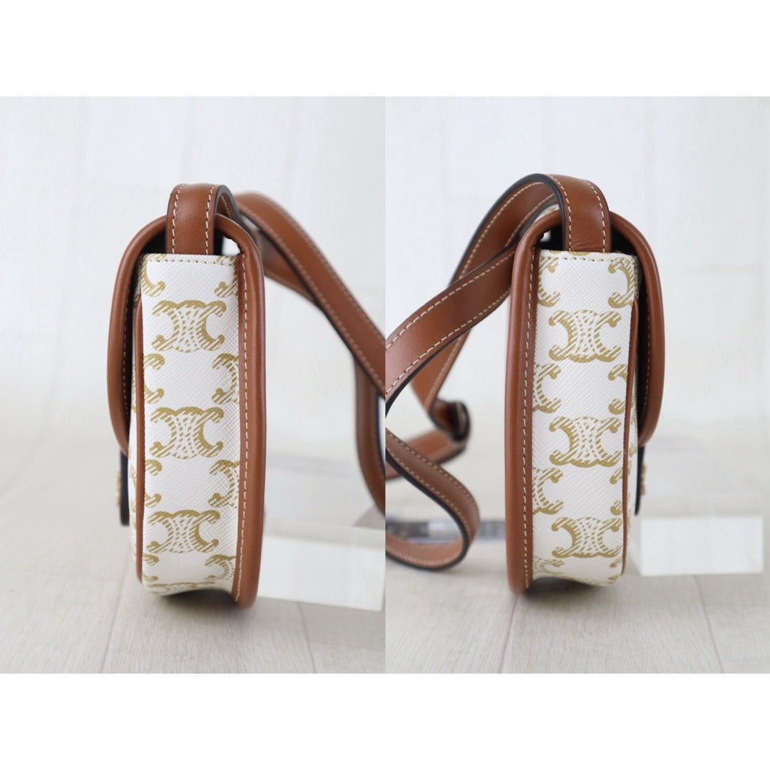 Include Entrupy Certificate of Authenticity｜Very Good ( Rank A) ｜ CELINE White Macadam Triomphe Cross Body Shoulder Bag Current Model｜S26090737